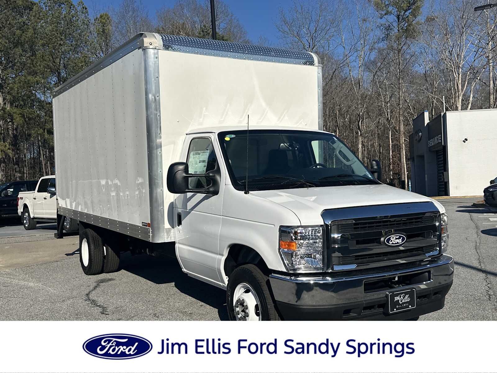2026 FORD E-450