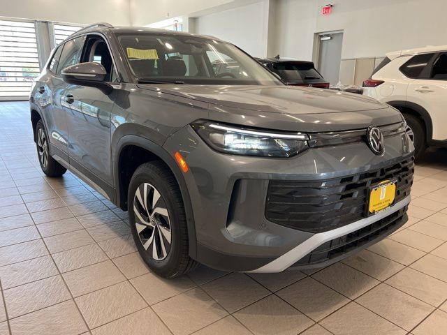 2026 VOLKSWAGEN Tiguan
