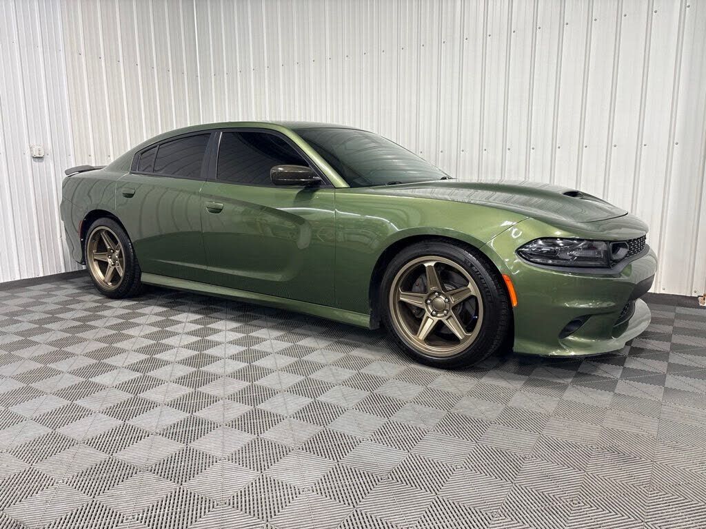 2019 DODGE Charger