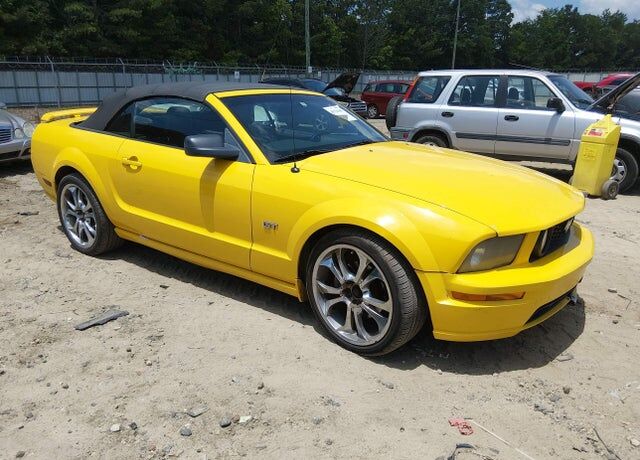 2006 FORD Mustang