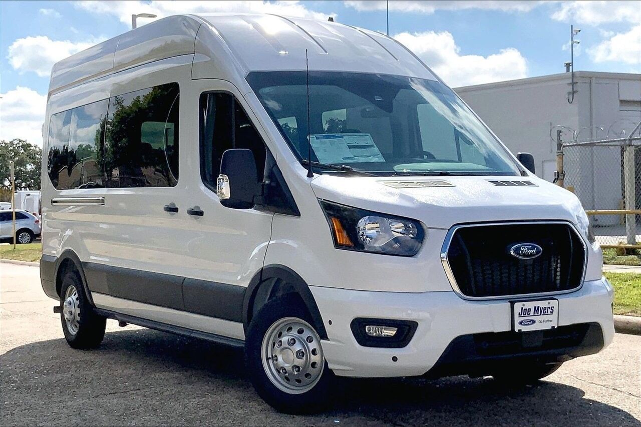 2025 FORD Transit