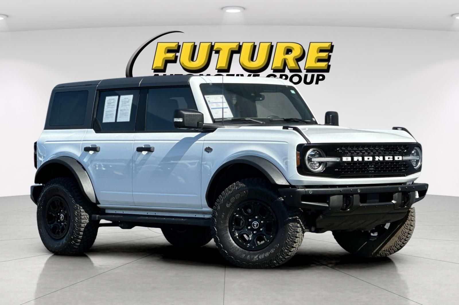 2024 FORD Bronco