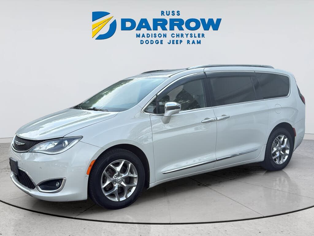 2019 CHRYSLER Pacifica