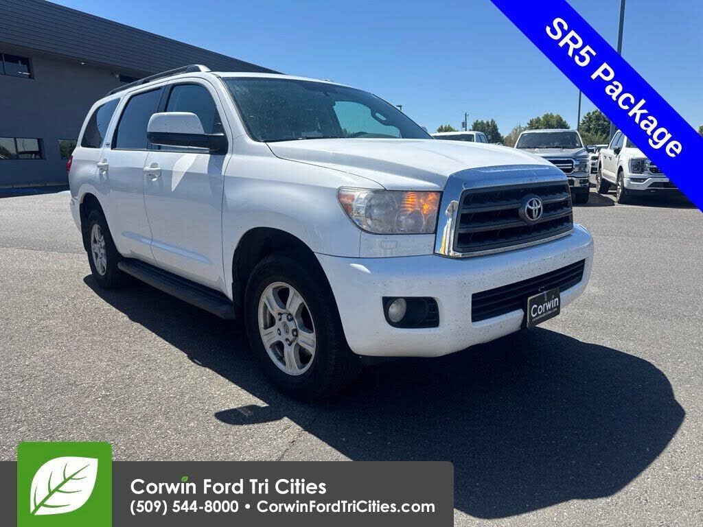 2017 TOYOTA Sequoia