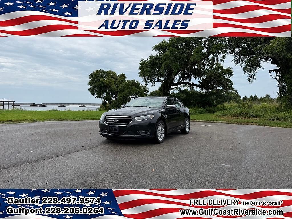 2015 FORD Taurus