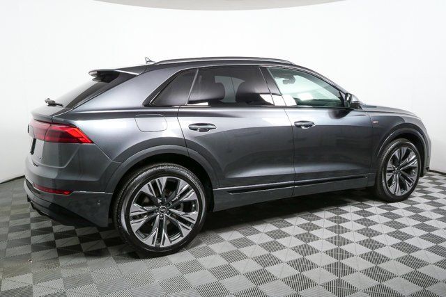 2026 Audi Q8