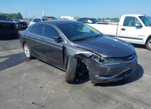 2015 CHRYSLER 200