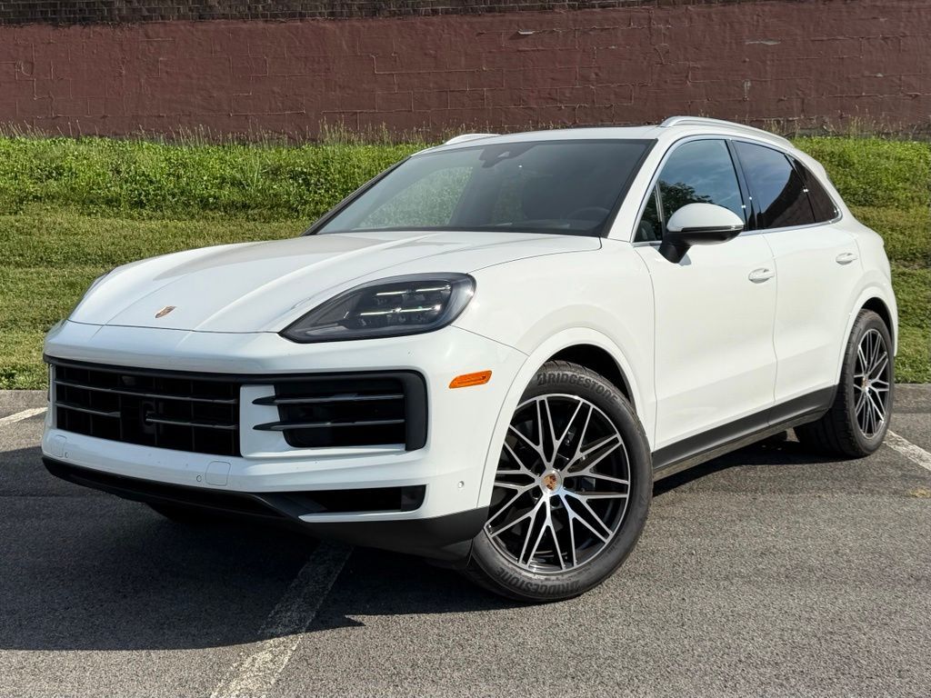 2026 PORSCHE Cayenne