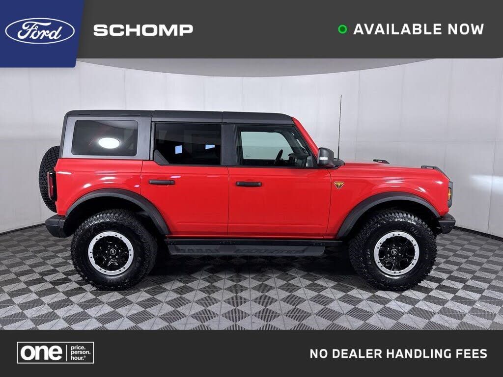 2024 FORD Bronco