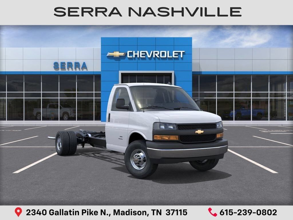 2025 CHEVROLET Express