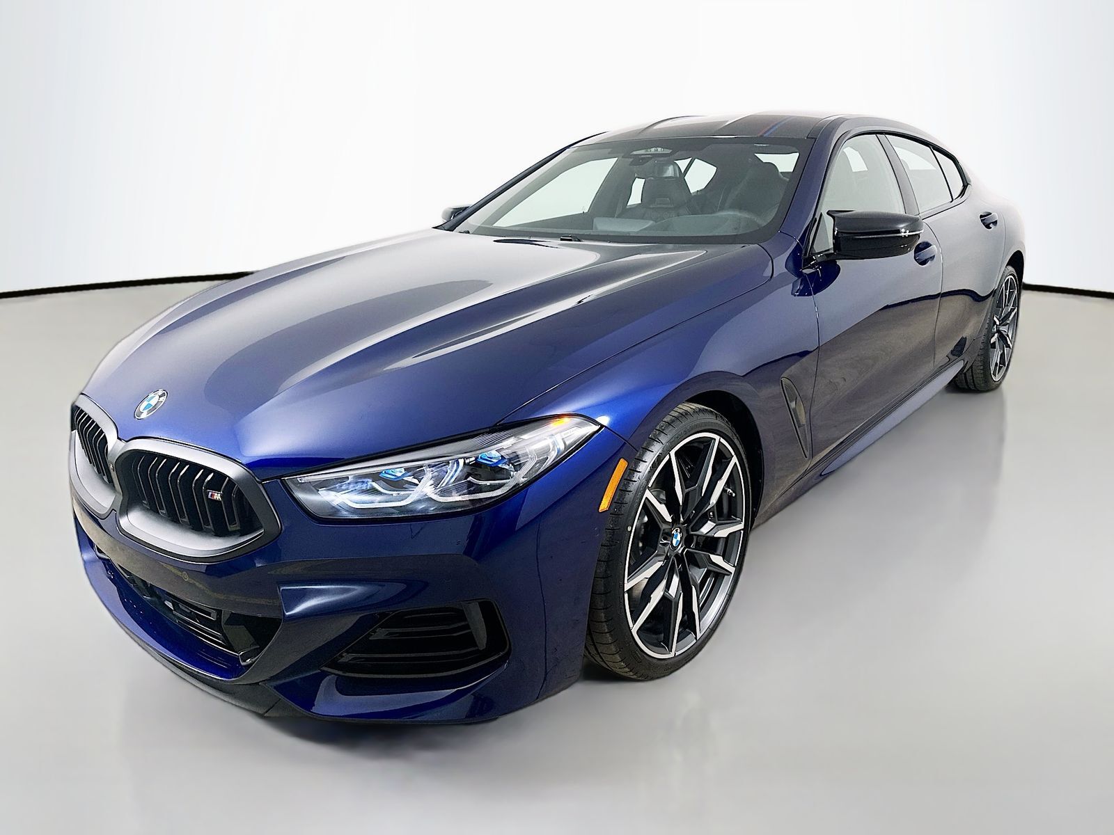 2026 BMW M8