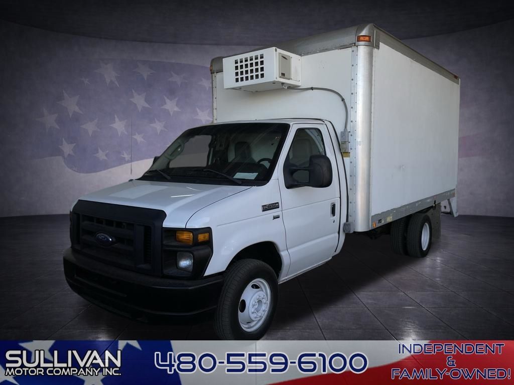 2013 FORD E-450