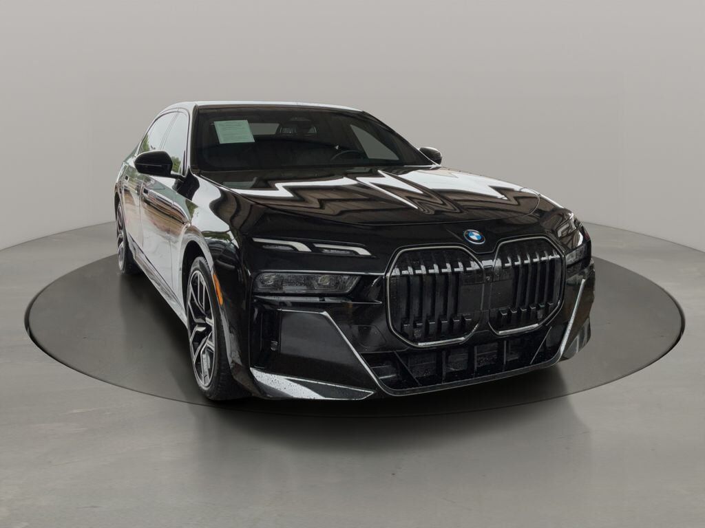 2025 BMW i7