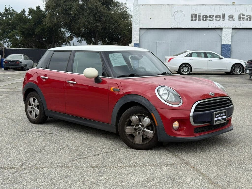 2018 MINI Cooper