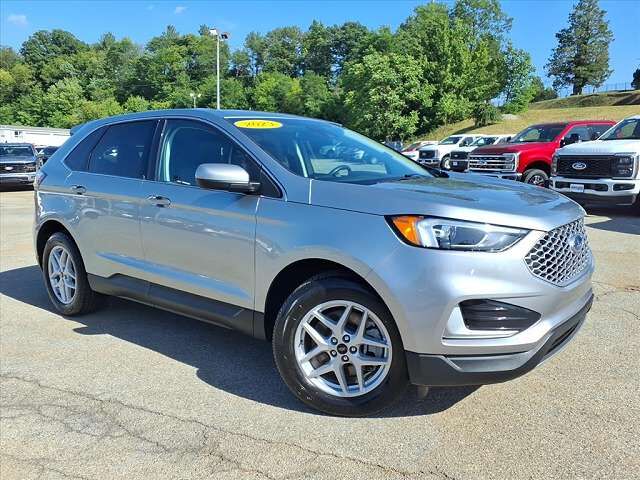 2023 FORD Edge