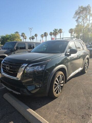 2023 NISSAN Pathfinder