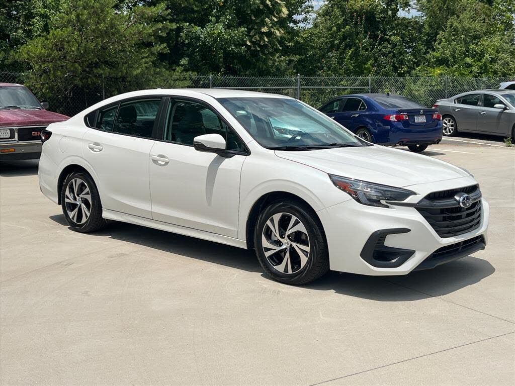 2024 SUBARU Legacy