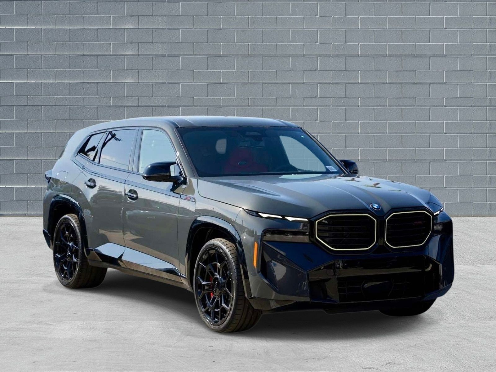 2026 BMW XM
