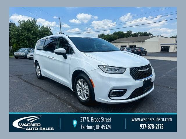 2023 CHRYSLER Pacifica