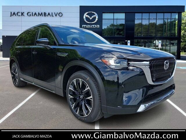 2026 MAZDA CX-90