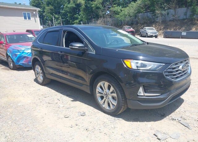 2022 FORD Edge