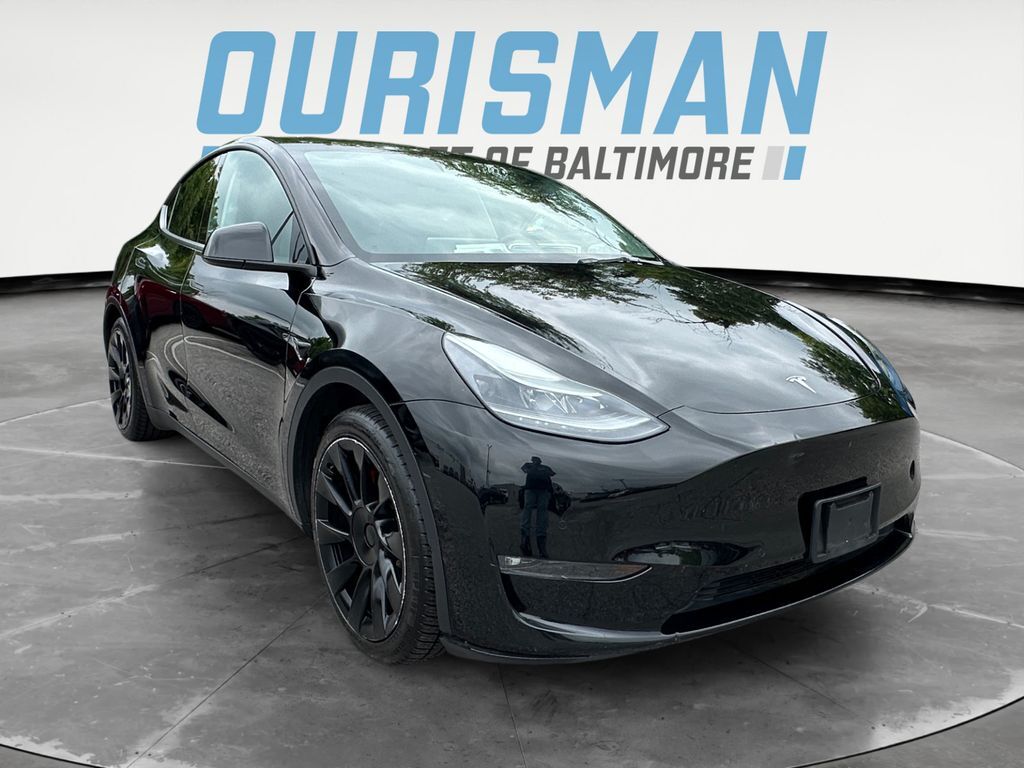 2022 TESLA Model Y