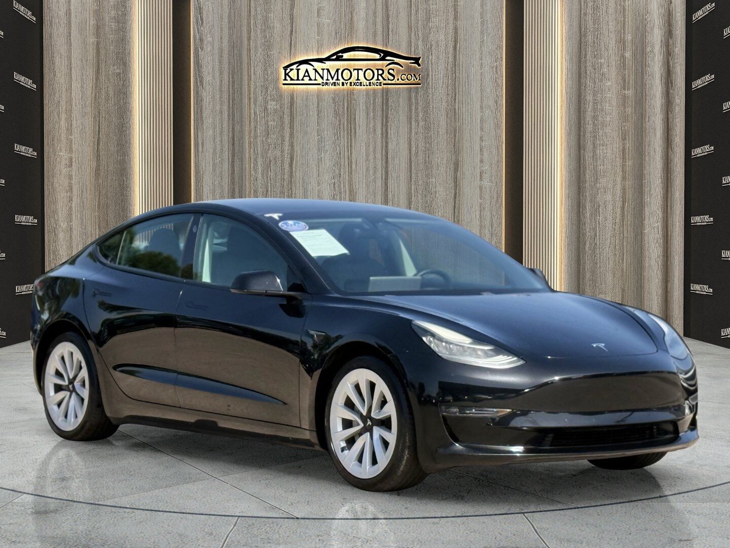 2021 TESLA Model 3