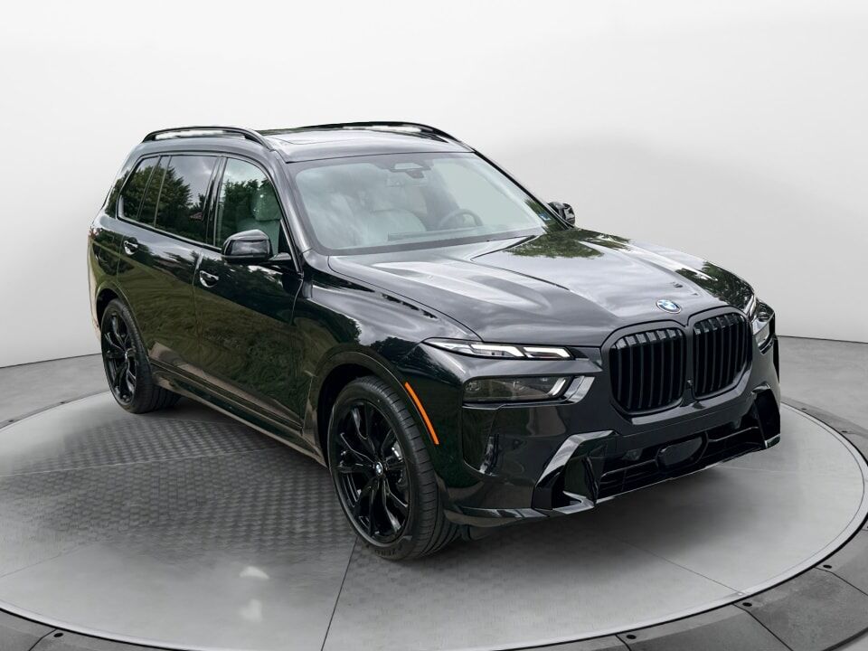 2027 BMW X7