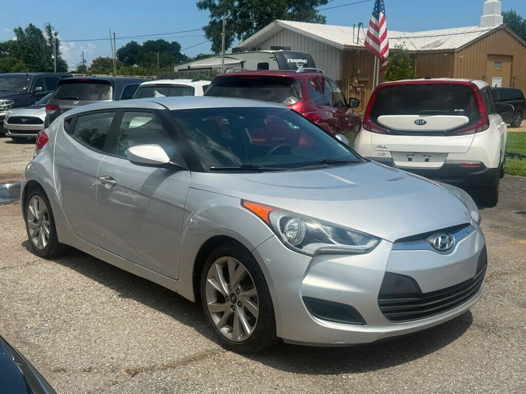 2016 HYUNDAI Veloster