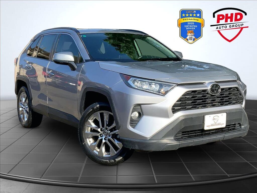 2020 TOYOTA RAV4