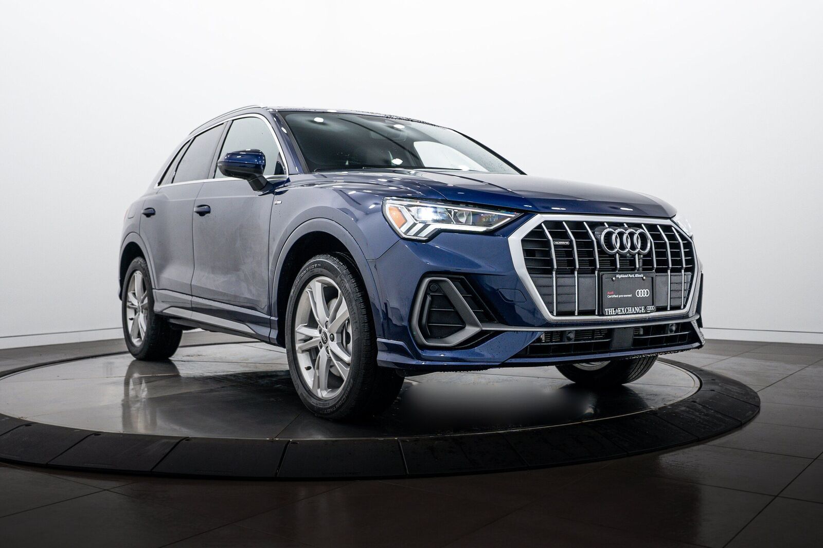 2023 AUDI Q3