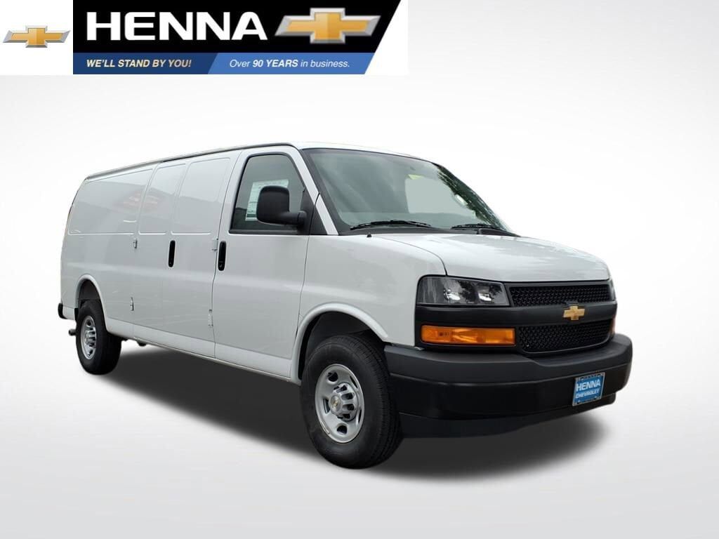 2026 CHEVROLET Express
