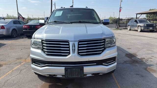 Lincoln Navigator