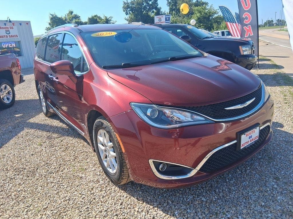 2020 CHRYSLER Pacifica