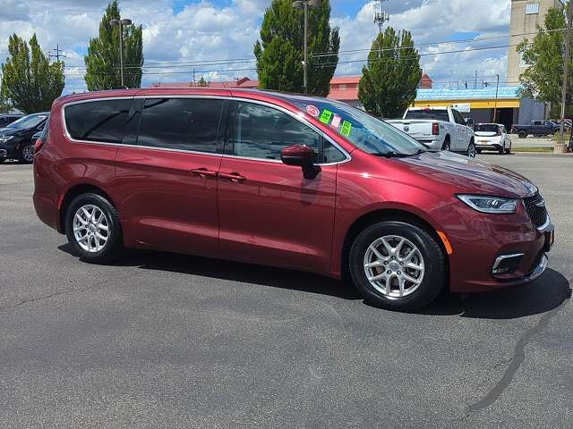 2023 CHRYSLER Pacifica