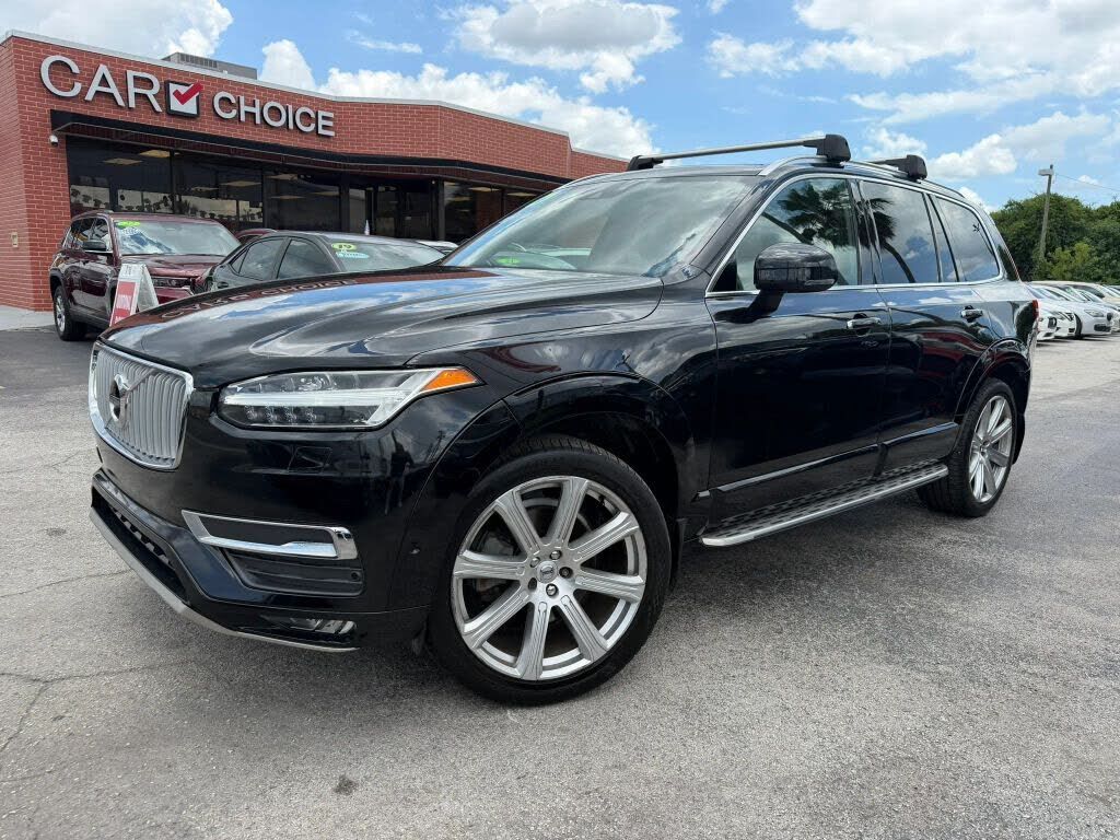 2016 VOLVO XC90