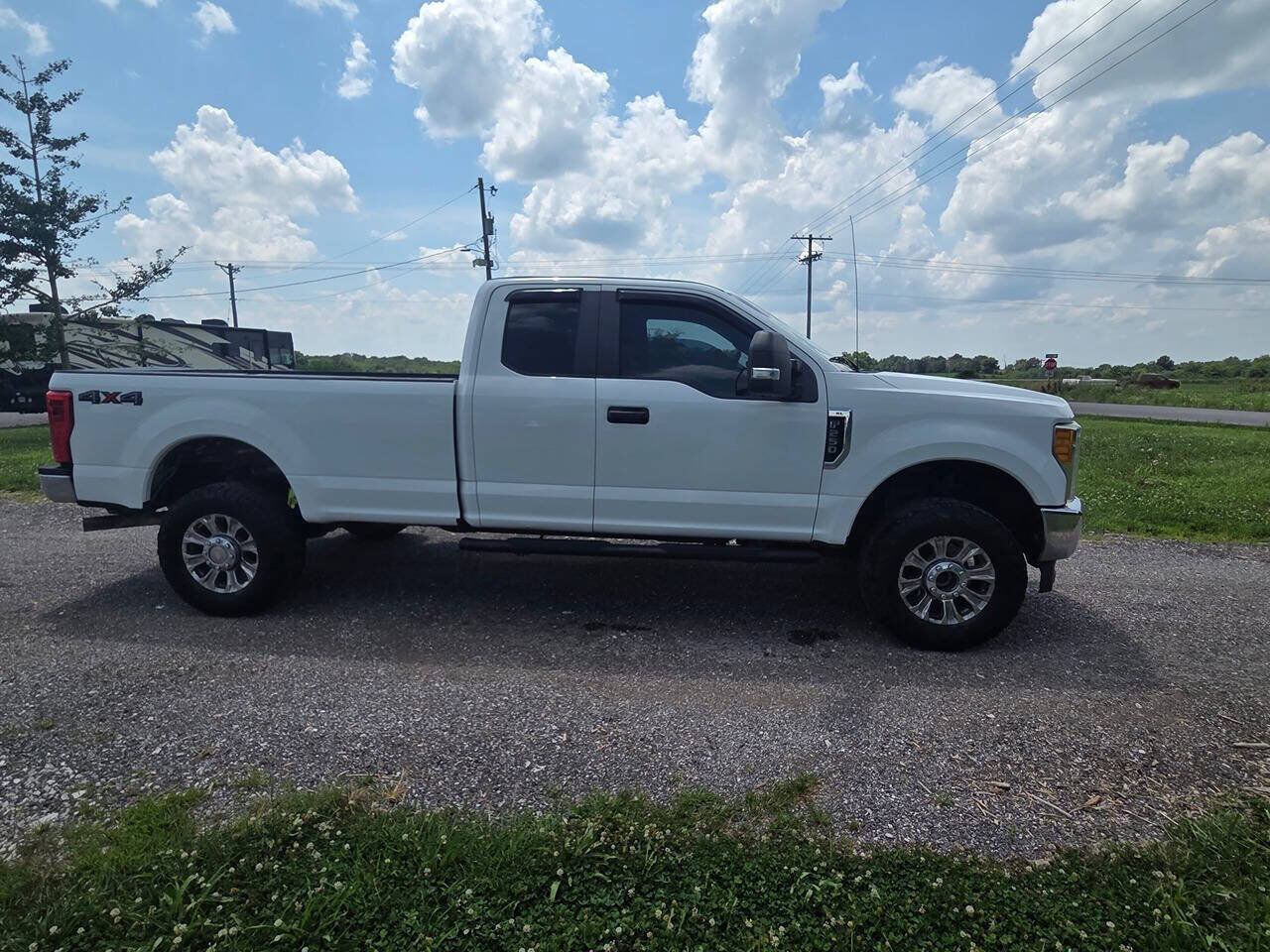 2017 FORD F-250