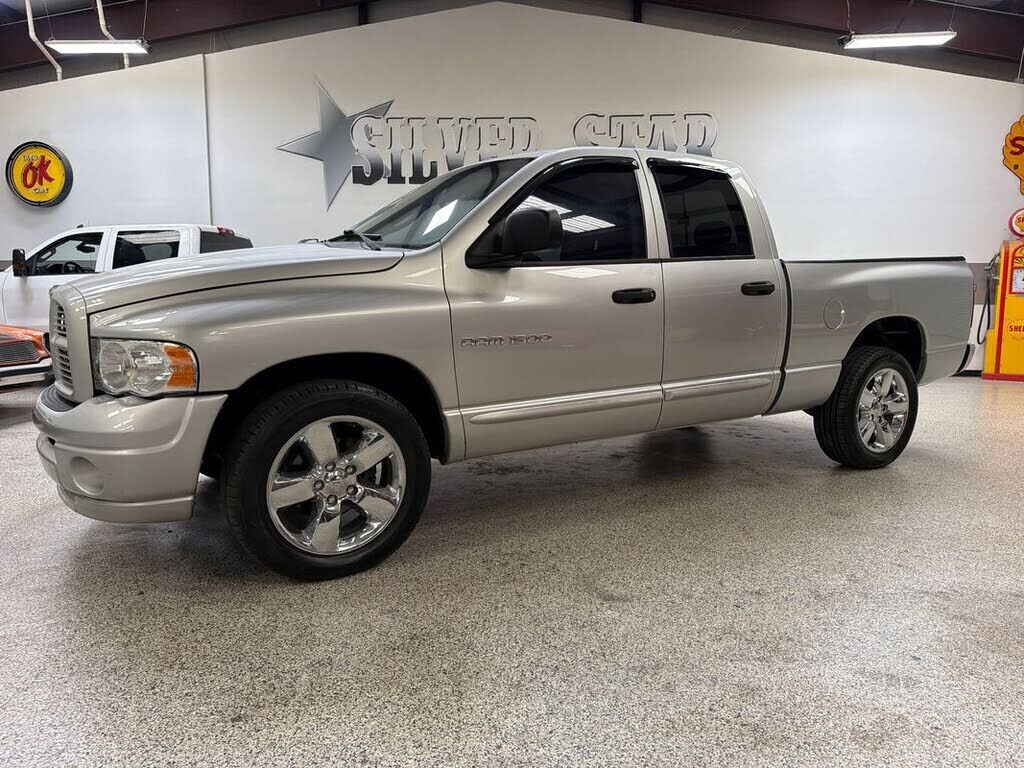 2005 DODGE Ram