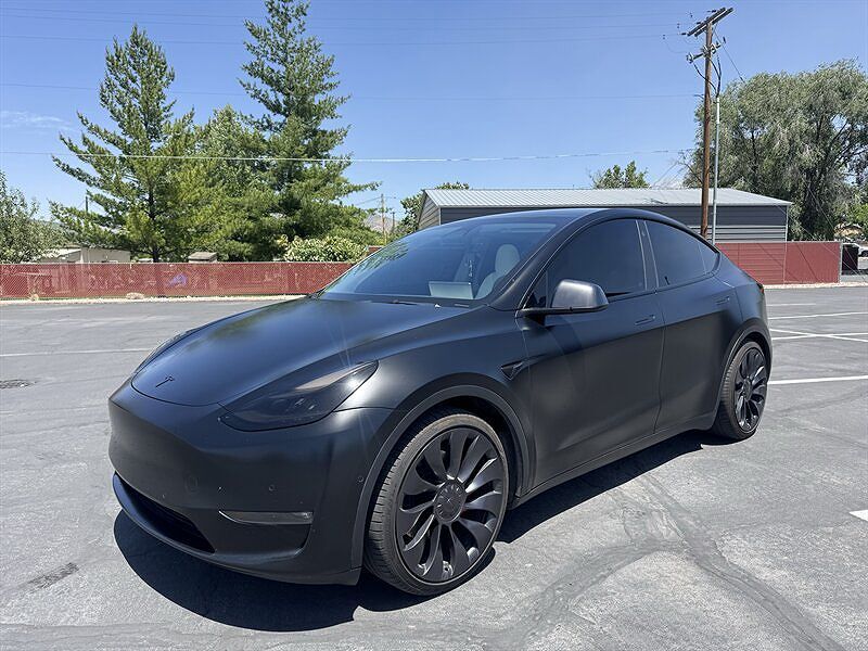 2022 TESLA Model Y