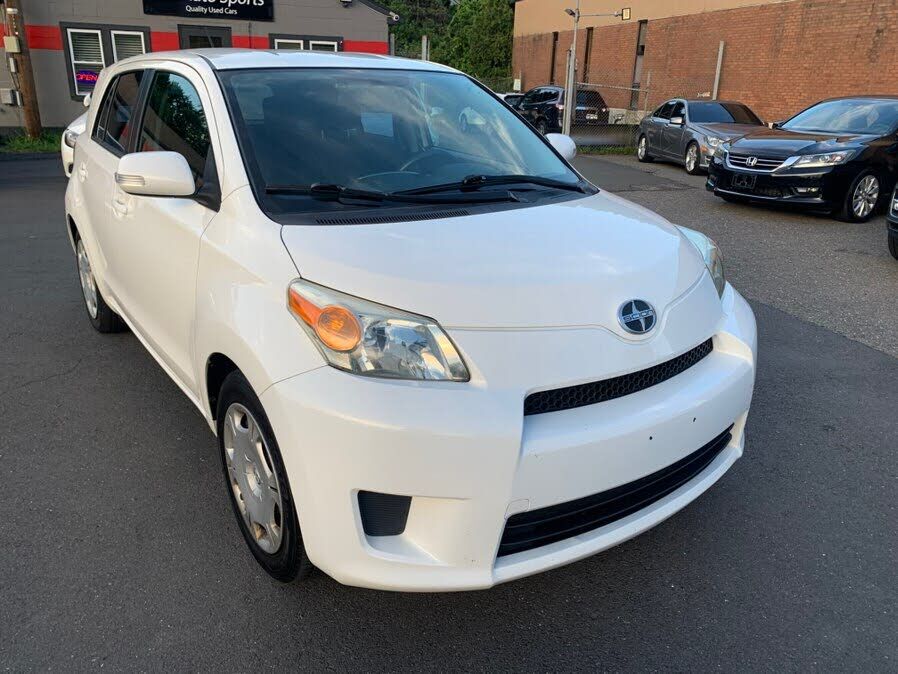 2012 TOYOTA SCION