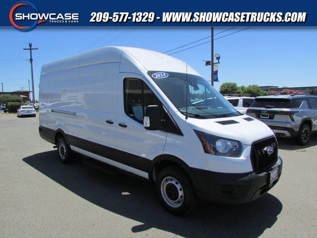 2024 FORD Transit