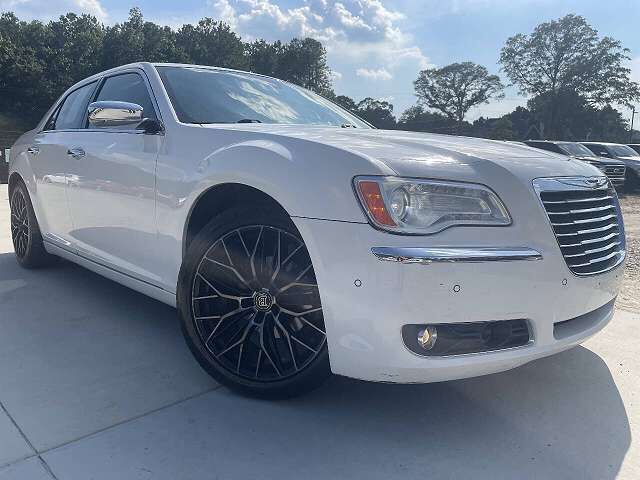 2011 CHRYSLER 300