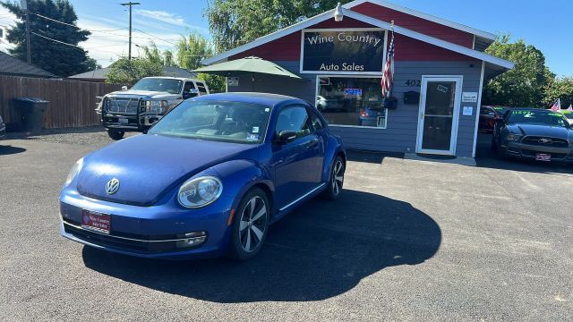 2012 VOLKSWAGEN Beetle
