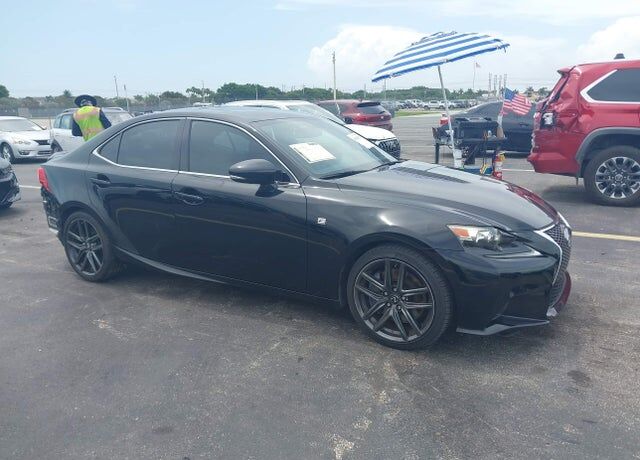 2016 LEXUS IS