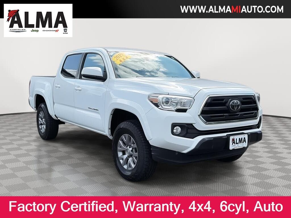 2019 TOYOTA Tacoma