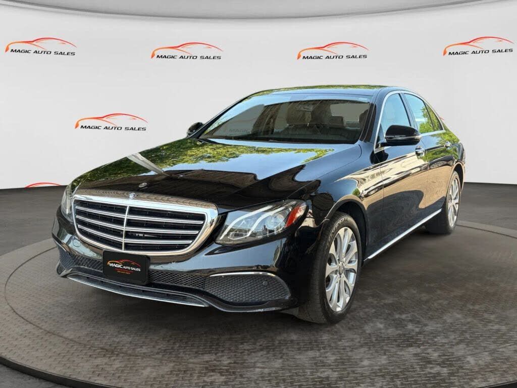 2017 MERCEDES-BENZ E-Class