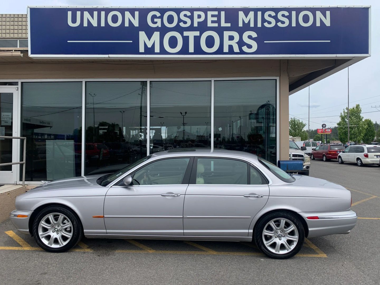 2005 JAGUAR XJ