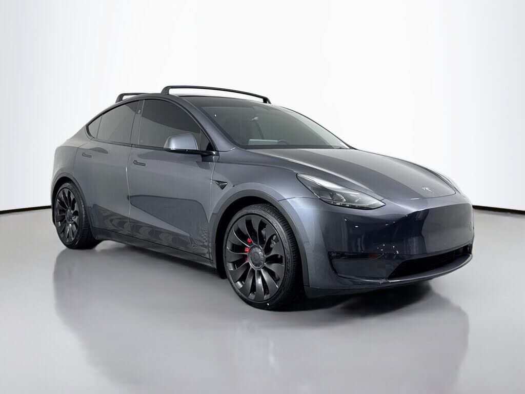 2023 TESLA Model Y