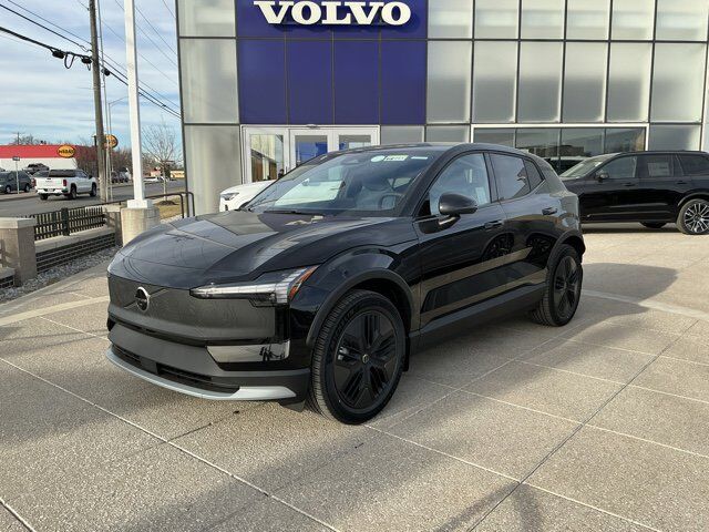 2026 VOLVO EX30 CC