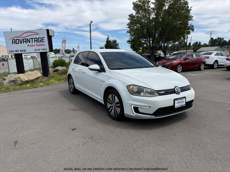 2016 VOLKSWAGEN e-Golf